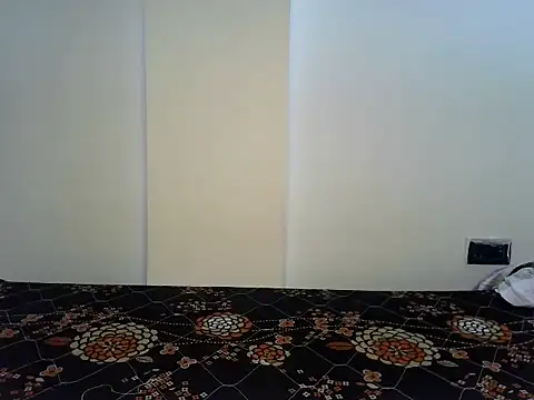 MYRA GIRL21 online show from September 17, 2025, 5:42 am