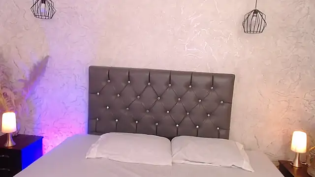 Snapshot of Serena_Houstonn chatting on May 4, 2026, 10:29 am Serena Houstonn online show from May 4, 2026, 10:29 am
