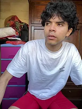 Axel-Mejia online show from January 17, 2026, 1:04 pm