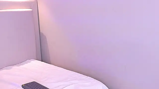 LexyQuin online show from November 16, 2025, 2:00 pm