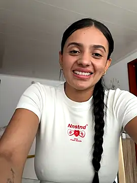 AnaaFaith  online show from December 18, 2025, 8:23 pm