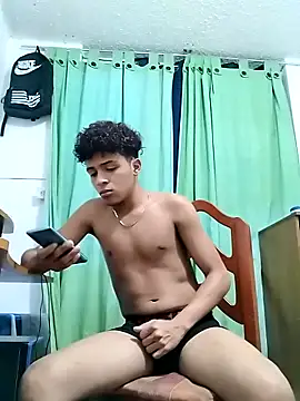 Manuel Mateus1 online show from September 29, 2025, 12:28 am