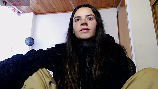 Snapshot of Skylar_Serenity chatting on October 30, 2025, 7:44 pm Skylar Serenity online show from October 30, 2025, 7:44 pm