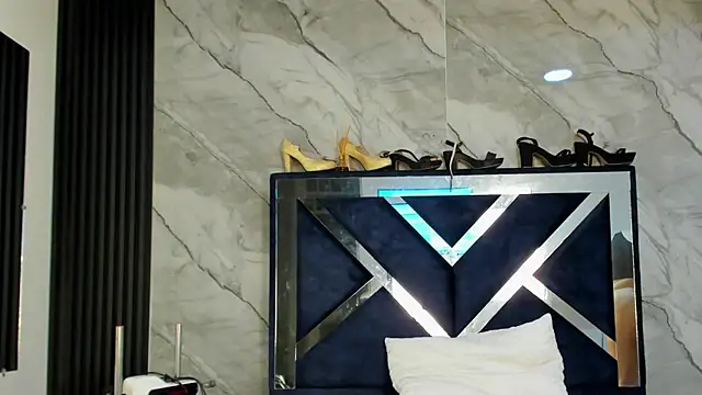 VanessaHard as online show from January 10, 2026, 7:42 pm