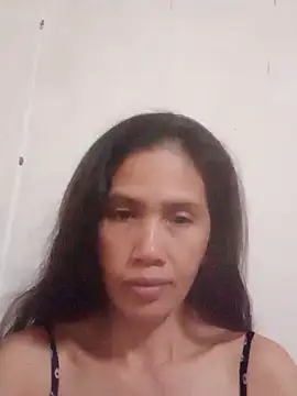 Snapshot of Sweet-n-HotCandy chatting on May 17, 2026, 5:51 am Sweet-n-HotCandy online show from May 17, 2026, 5:51 am