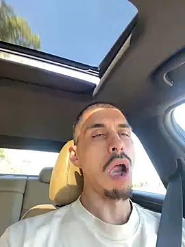 SlimSexxxy69 online show from October 16, 2025, 3:53 pm