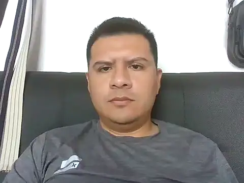 Xxxristiano online show from May 27, 2026, 4:47 pm