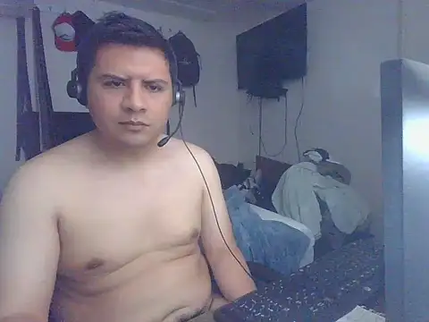 Xxxristiano online show from February 15, 2026, 2:49 pm