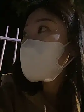 ni ni01 online show from December 15, 2025, 4:46 pm