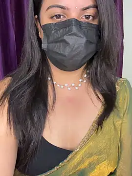 Snapshot of best_couple19 chatting on October 4, 2025, 7:26 pm best couple19 online show from October 4, 2025, 7:26 pm