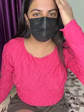 Snapshot of best_couple19 chatting on September 11, 2025, 5:35 pm best couple19 online show from September 11, 2025, 5:35 pm