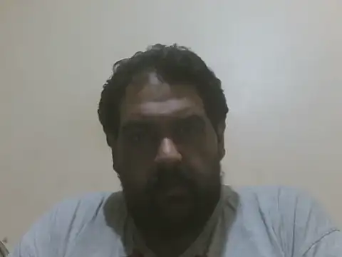 elpoop7305 online show from September 24, 2025, 4:24 pm