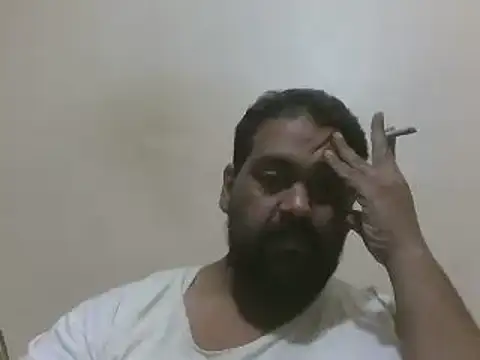 elpoop7305 online show from December 17, 2025, 3:50 pm