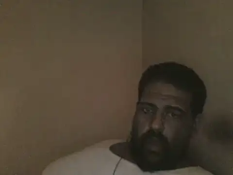 elpoop7305 online show from June 13, 2026, 3:43 pm