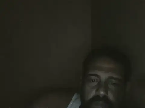 elpoop7305 online show from July 16, 2026, 9:39 am