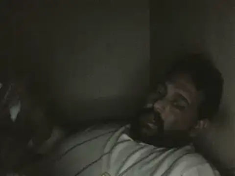 elpoop7305 online show from October 16, 2025, 8:06 pm