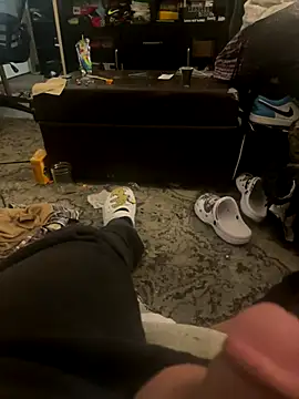 KingRonni online show from October 17, 2025, 5:15 pm