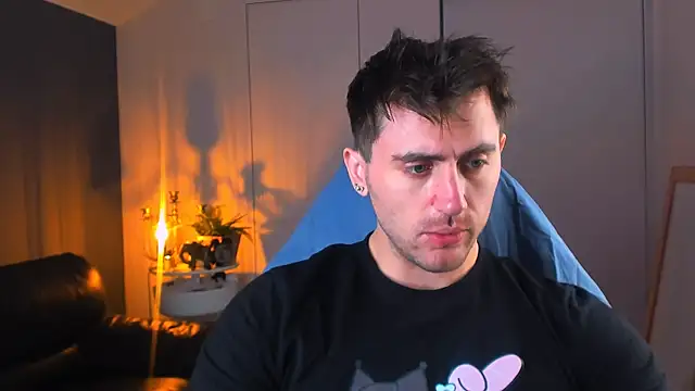 Oscar Miller  online show from October 20, 2025, 8:53 pm