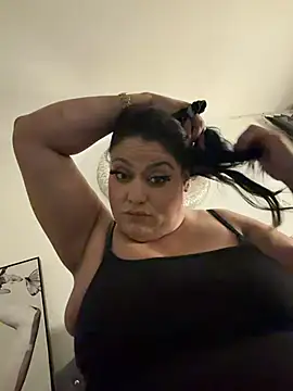 xHelloKitty online show from February 7, 2026, 4:42 am