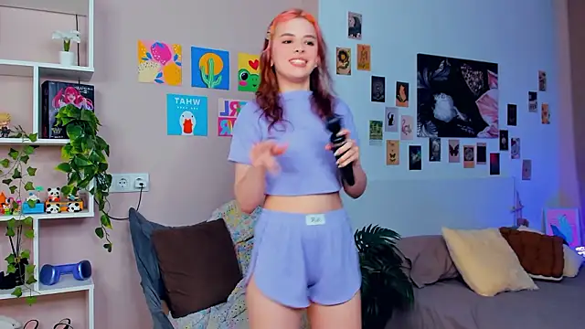 Snapshot of VedaSchulz chatting on February 17, 2026, 6:49 pm VedaSchulz online show from February 17, 2026, 6:49 pm