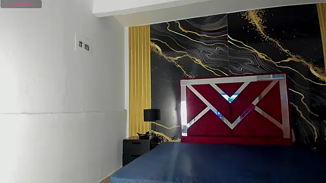 VioletRose as online show from January 6, 2026, 8:02 pm