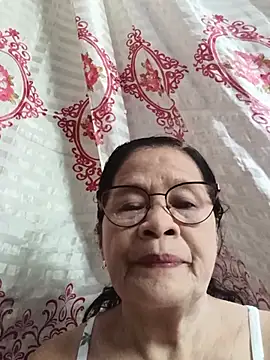 Snapshot of Sweet-Lita50 chatting on July 14, 2026, 1:38 am Sweet-Lita50 online show from July 14, 2026, 1:38 am