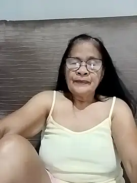 Sweet-Lita50 online show from February 3, 2026, 2:53 am