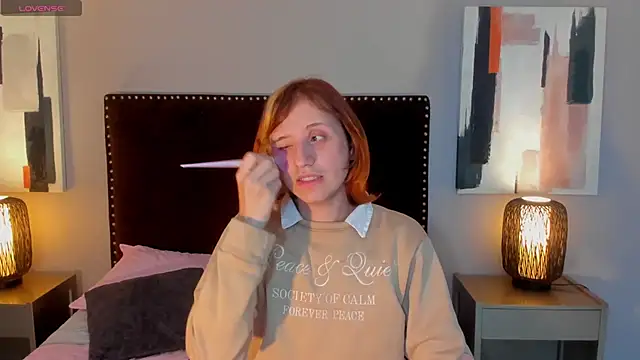 seraphine star online show from March 26, 2026, 3:05 am