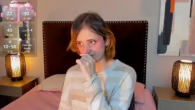 seraphine star online show from March 22, 2026, 1:23 pm