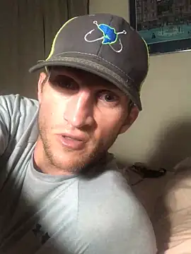 Snapshot of IsAparty chatting on September 10, 2025, 6:23 am IsAparty online show from September 10, 2025, 6:23 am