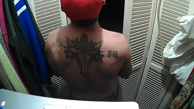 Snapshot of IsAparty chatting on November 14, 2025, 10:19 am IsAparty online show from November 14, 2025, 10:19 am