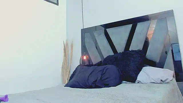 auraeroticaxxx online show from February 23, 2026, 3:30 am