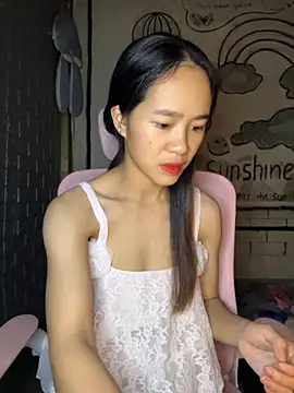 TiNa 04 online show from September 15, 2025, 7:20 am