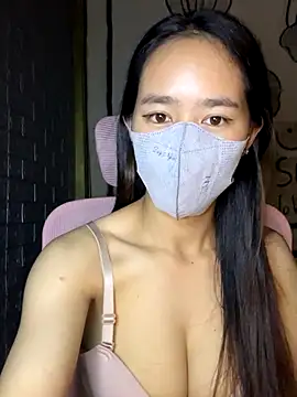 TiNa 04 online show from September 19, 2025, 10:41 am