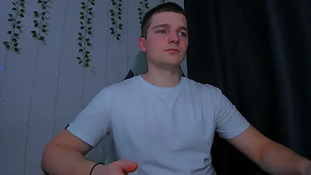 Your Claddagh online show from December 16, 2025, 4:55 pm