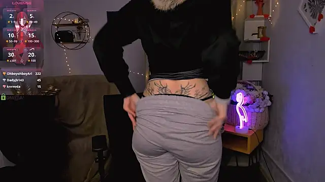 Snapshot of marta_smith chatting on March 16, 2026, 1:24 am marta smith online show from March 16, 2026, 1:24 am