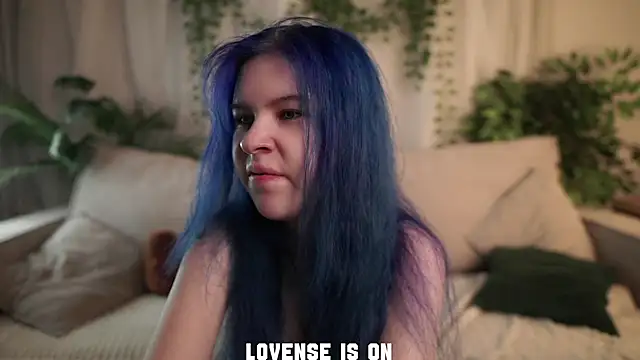 ElizSpieth online show from December 14, 2025, 1:45 am