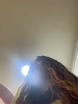 CharlotteBrownn  online show from February 23, 2026, 3:08 am