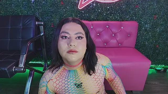 Kink  Angell online show from October 3, 2025, 1:01 pm