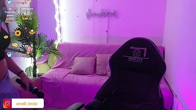 Ameliiaa tay online show from November 26, 2025, 11:43 am