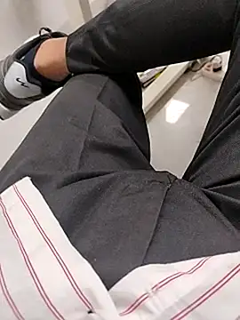 themasklover online show from April 23, 2026, 7:59 am