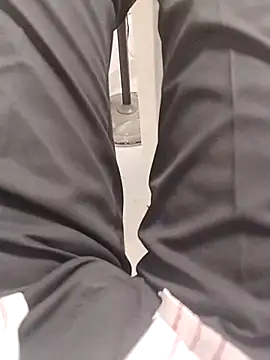 themasklover online show from April 25, 2026, 6:05 am