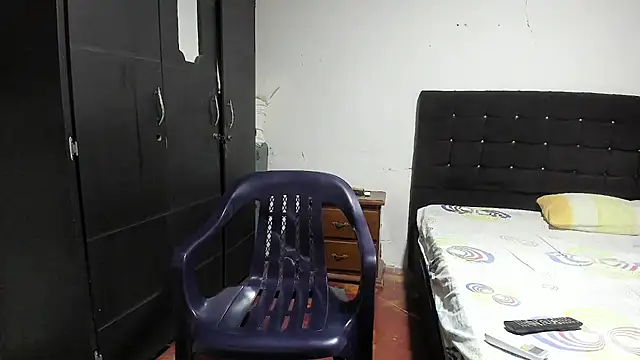 Ryan xc1 online show from October 19, 2025, 2:14 am