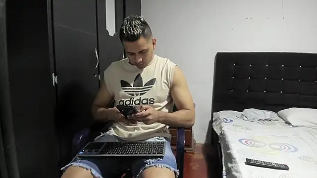 Ryan xc1 online show from September 23, 2025, 11:23 pm