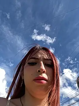 larsonbeverly online show from October 15, 2025, 7:55 pm