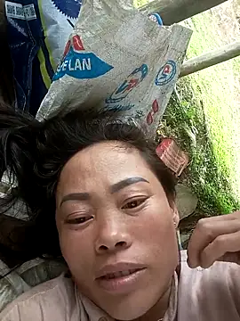 CoMay003 online show from April 4, 2026, 6:20 am