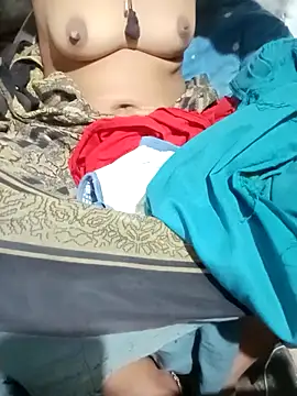 Sonam9696 online show from March 31, 2026, 7:16 pm