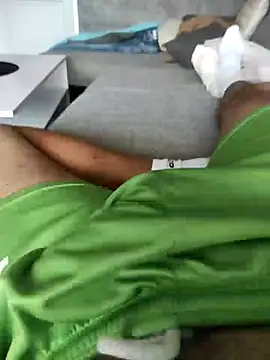 hansvonerotic1 online show from October 6, 2025, 8:26 am