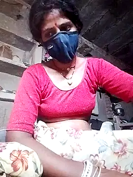 Snapshot of MISS-KAYA chatting on October 3, 2025, 5:14 pm MISS-KAYA online show from October 3, 2025, 5:14 pm