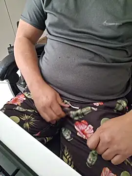 Carloskasado online show from January 19, 2026, 1:26 pm